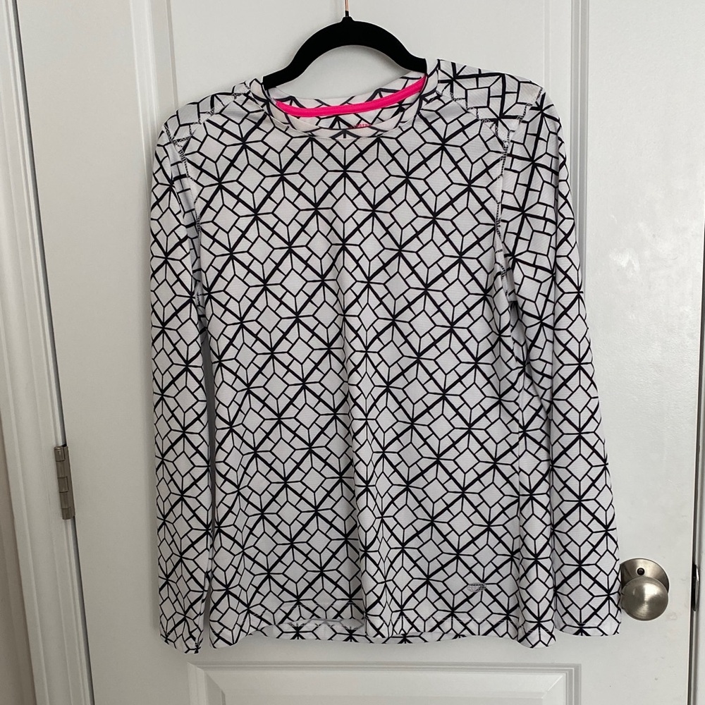 Reel Legends Black and White Geometric Long Sleeve Top